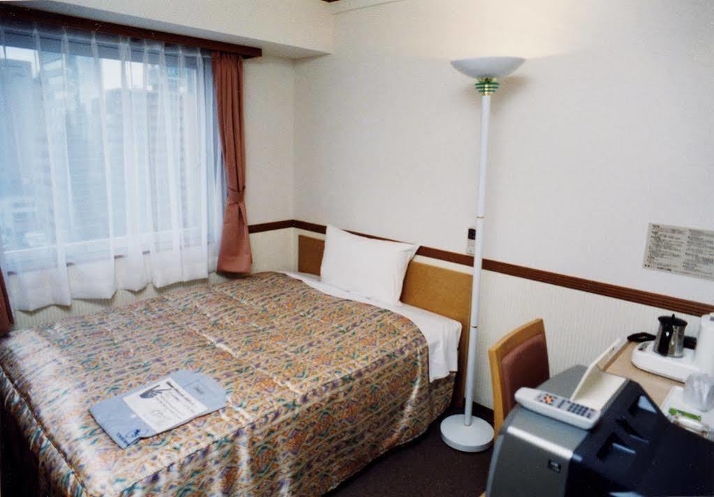 Toyoko Nishi-guchi Hirose-dori Hotel 3*