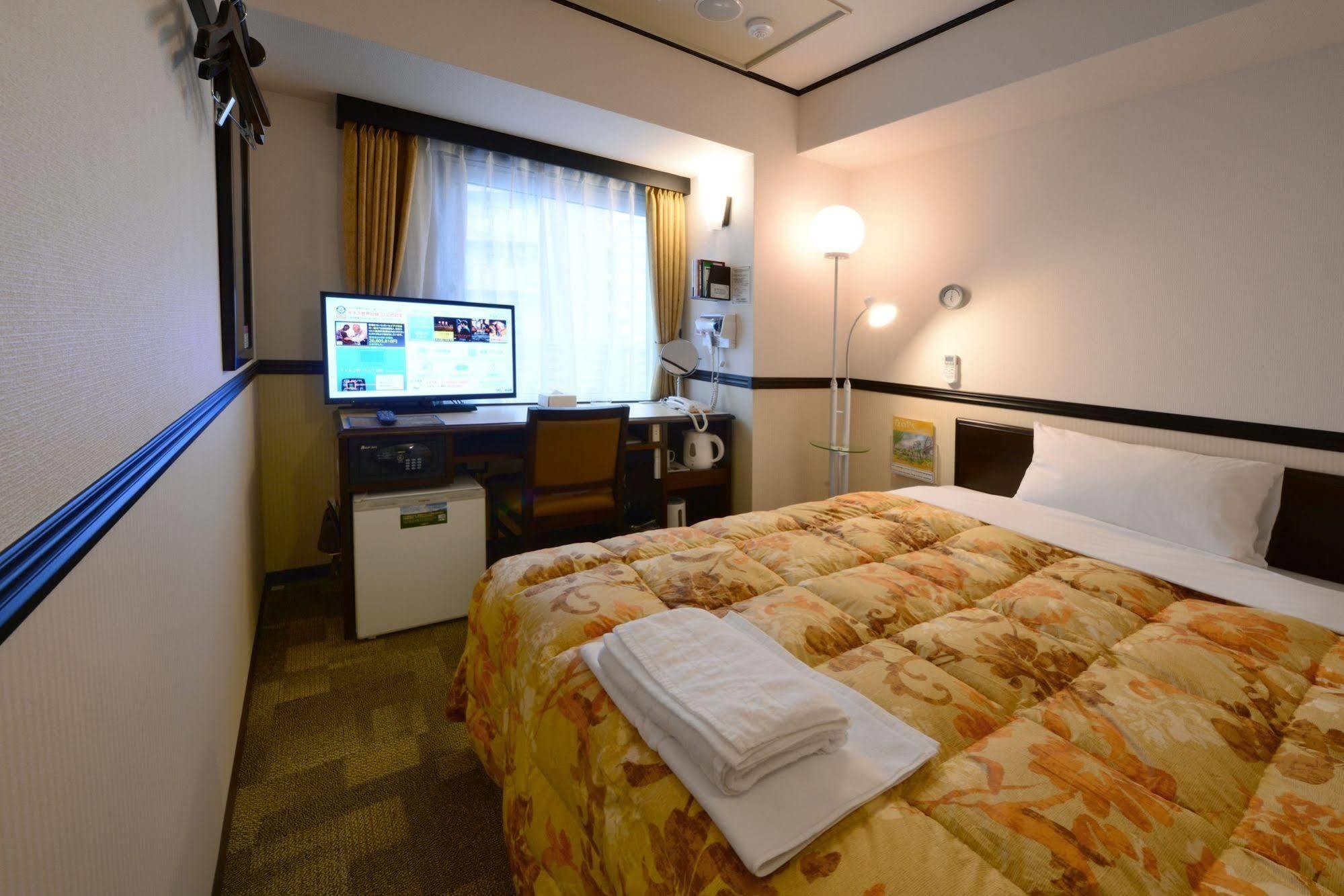 Hotel Toyoko Nishi-guchi Hirose-dori