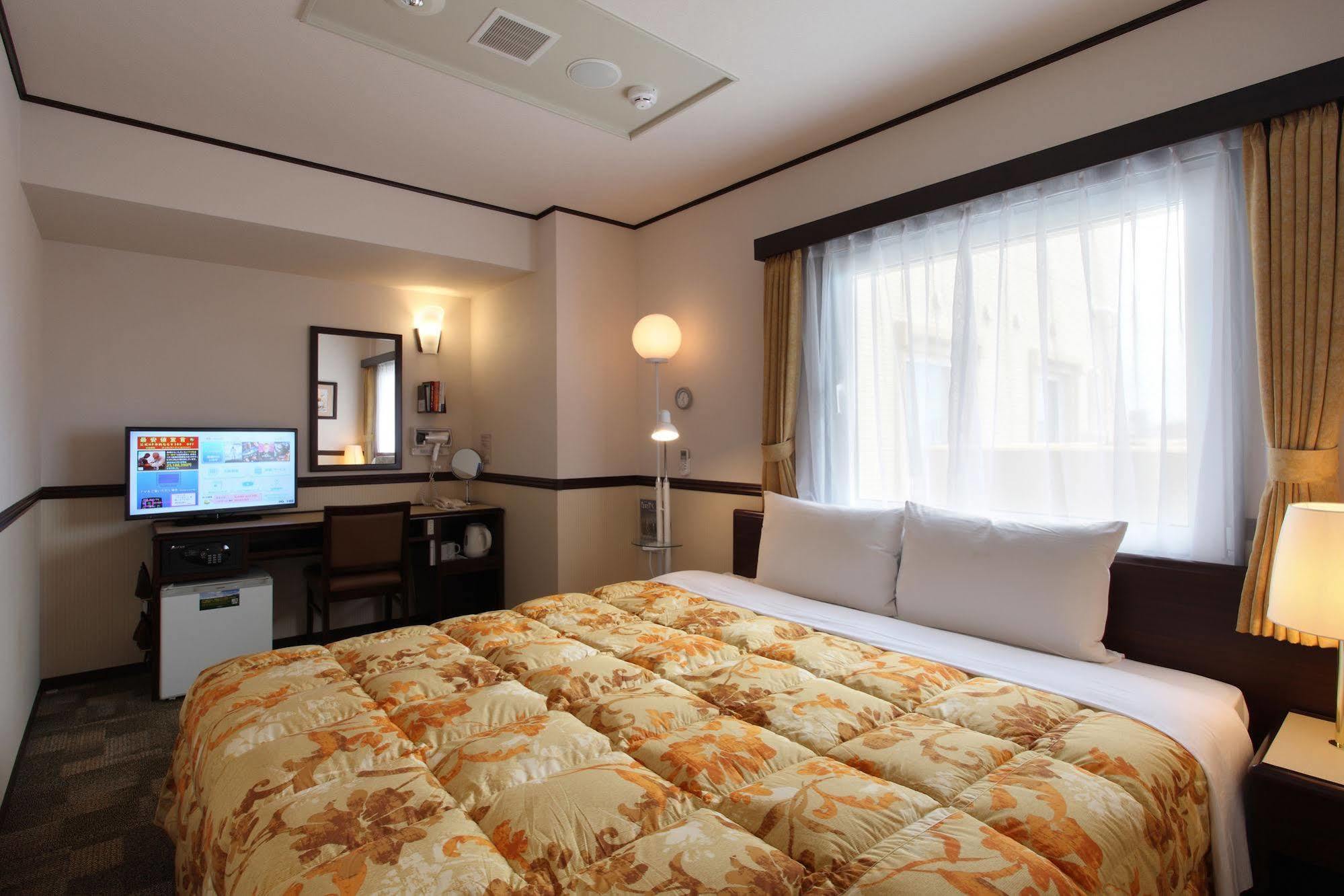 Toyoko Nishi-guchi Hirose-dori Hotel